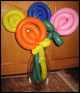 Balloon sculpting bouquets for unique party decorations in Brooklyn nyc