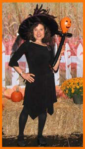 Daisy Doodle Diabolica dressed as a friendly witch for kids halloween entertainment in Connecticut