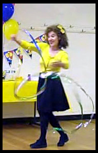Daisy Doodle dresses as Emma character to entertain kids at Wiggles birthday party in Westchester NY